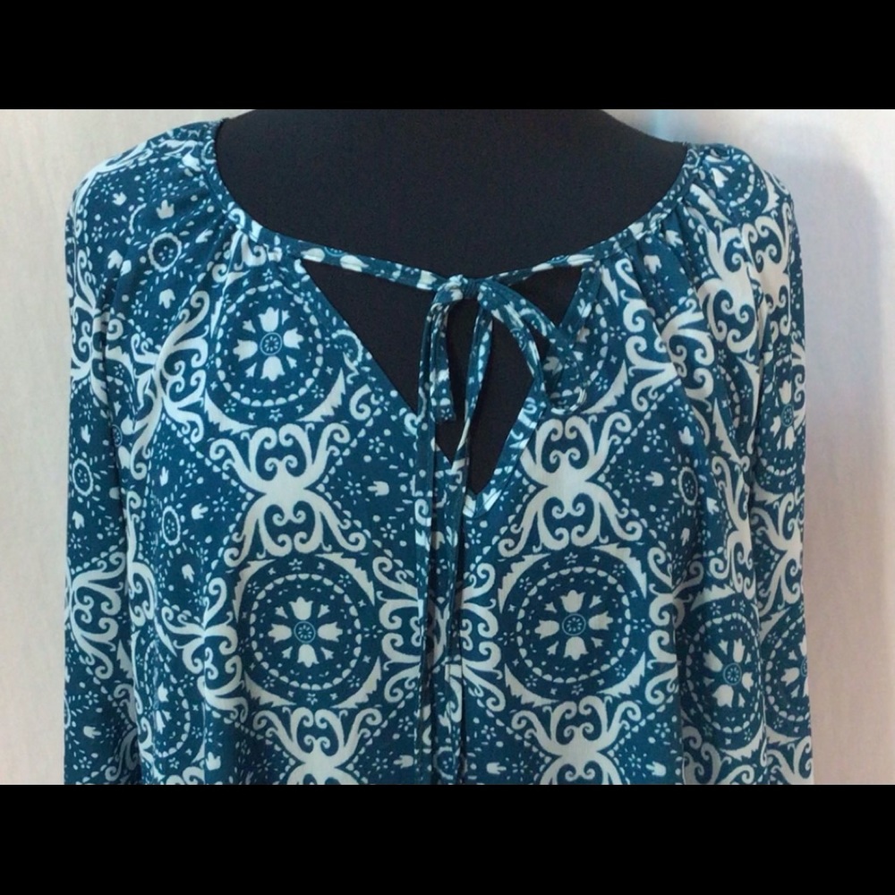 Miholl Blue and white Boho flowing top size XX-large